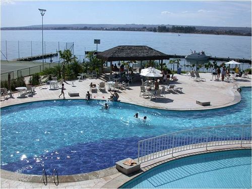 Side 4* Brasilia